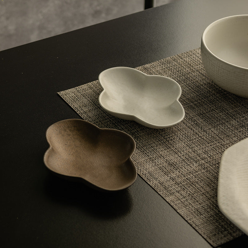 Handmade Stoneware Ruyi Clover Dipping Dish | Japanese Retro Sauce & Seasoning Plate